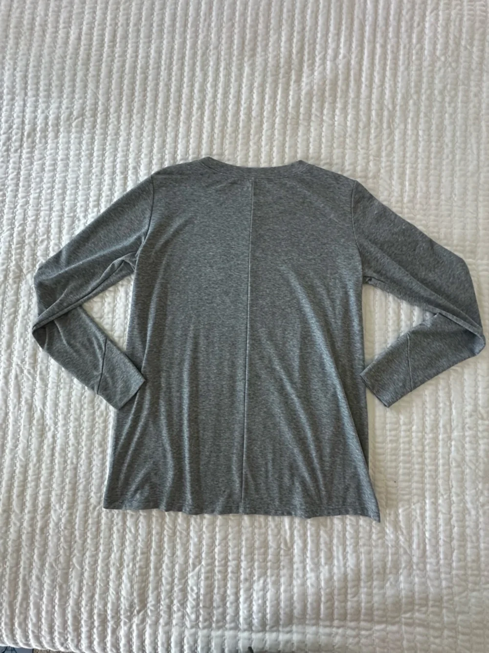 Arcteryx lightweight long sleeve longer length top - Picture 8 of 10